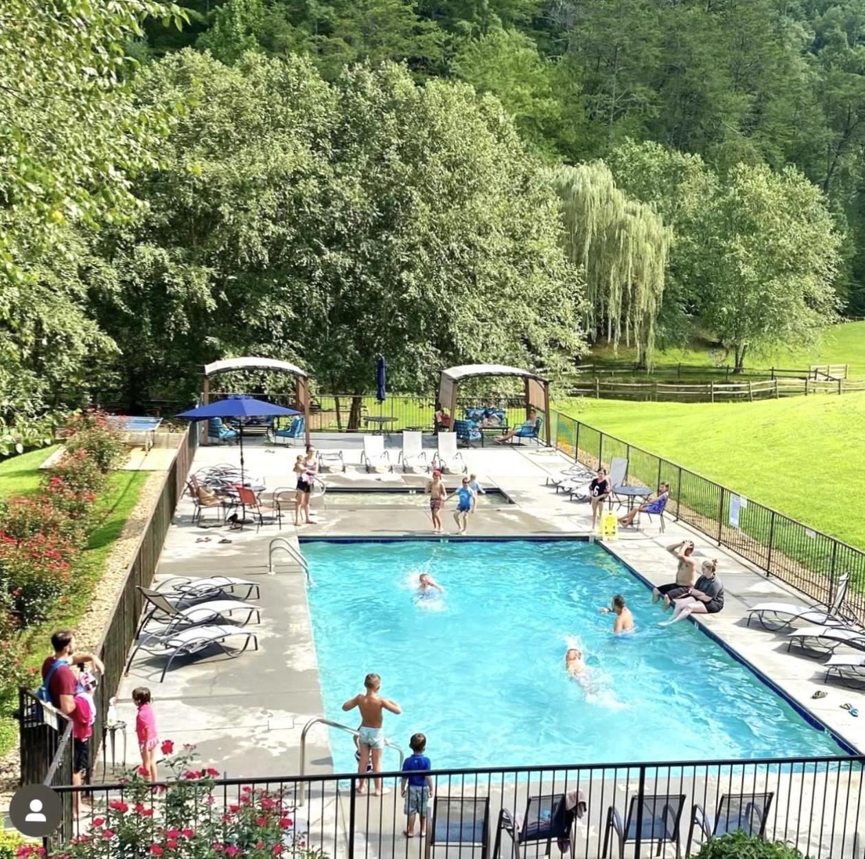 Horseshoe Hideaway Sevierville Eksteriør bilde